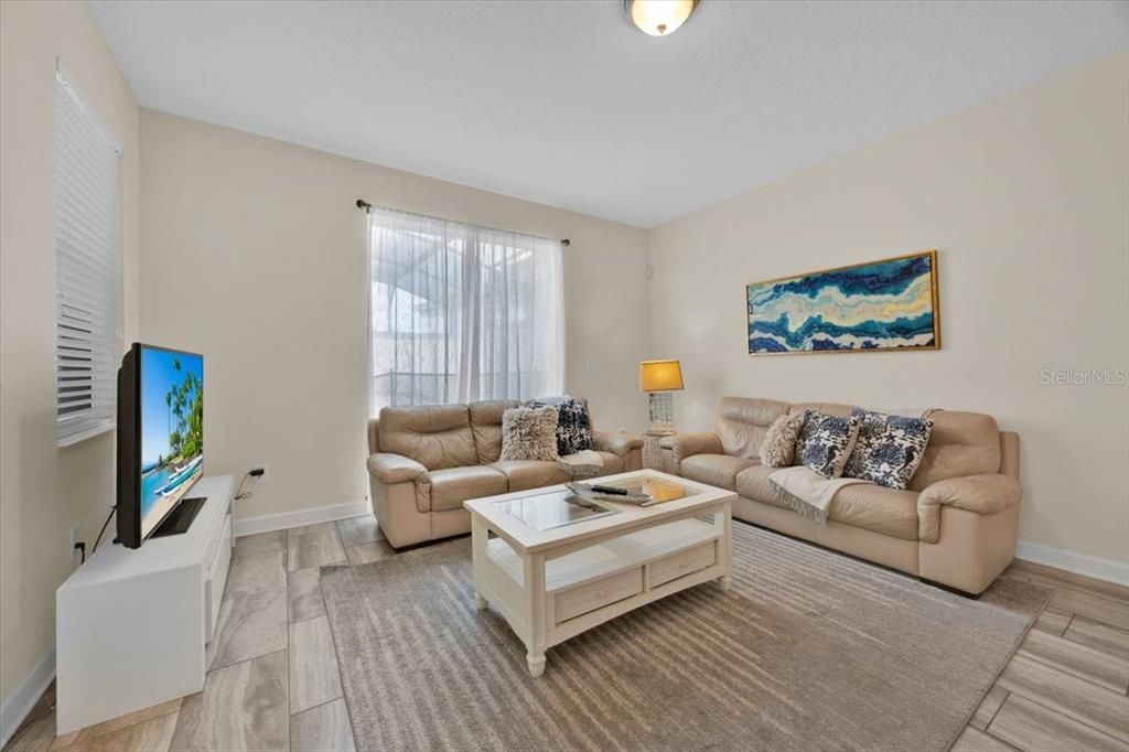 待售: $489,900 (4 贝兹, 3 浴室, 1914 平方英尺)