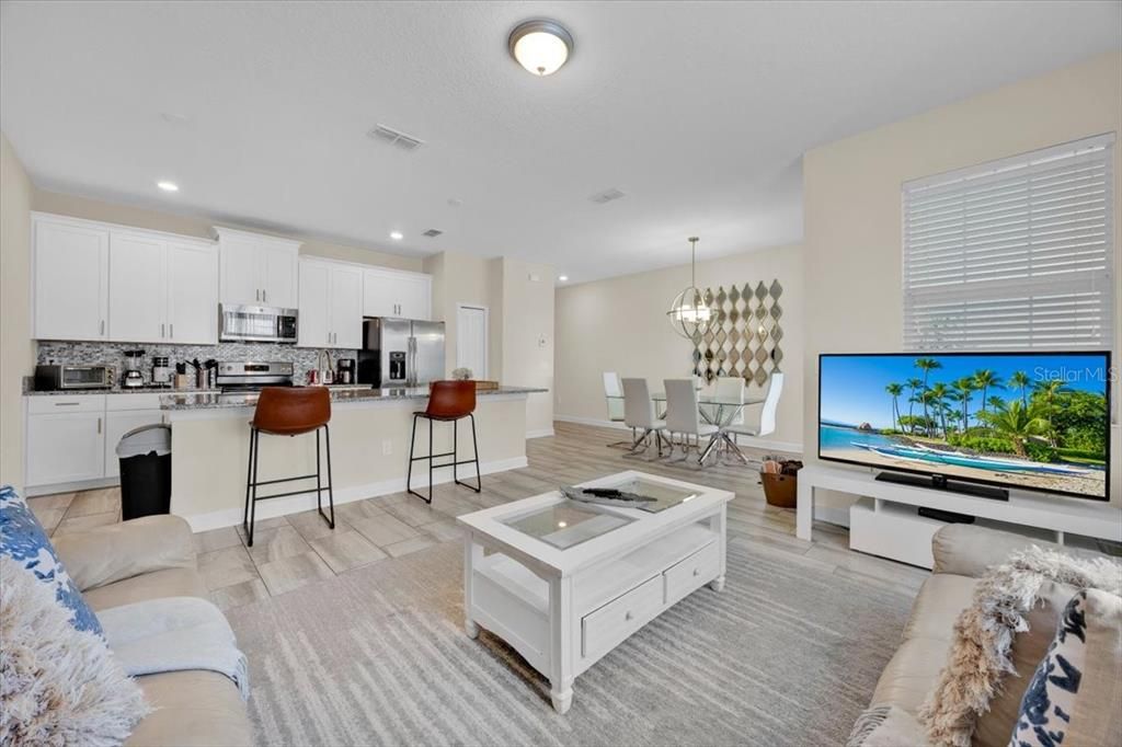 待售: $489,900 (4 贝兹, 3 浴室, 1914 平方英尺)