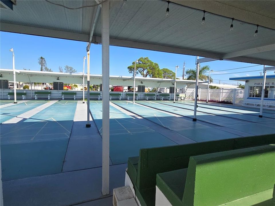 Под контрактом: $379,900 (2 спален, 2 ванн, 1188 Квадратных фут)