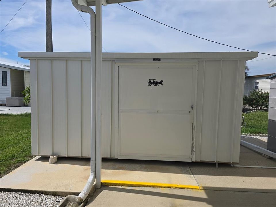 Под контрактом: $379,900 (2 спален, 2 ванн, 1188 Квадратных фут)