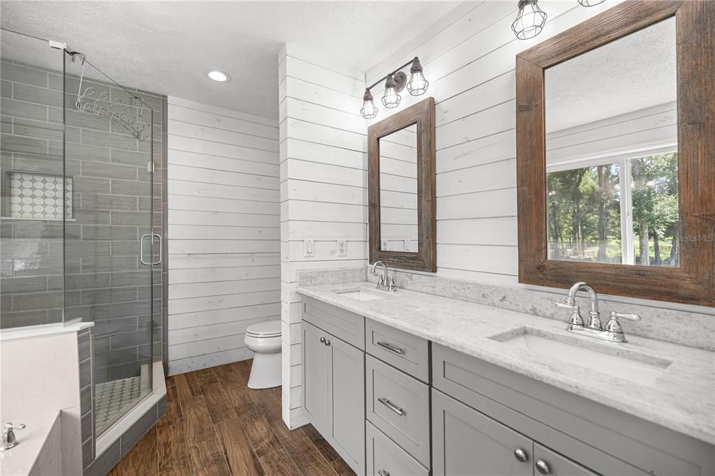 На продажу: $725,000 (4 спален, 3 ванн, 2576 Квадратных фут)