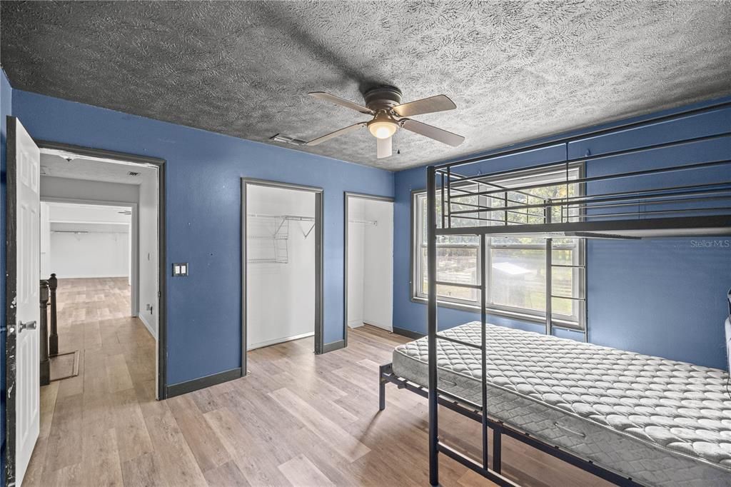 На продажу: $725,000 (4 спален, 3 ванн, 2576 Квадратных фут)