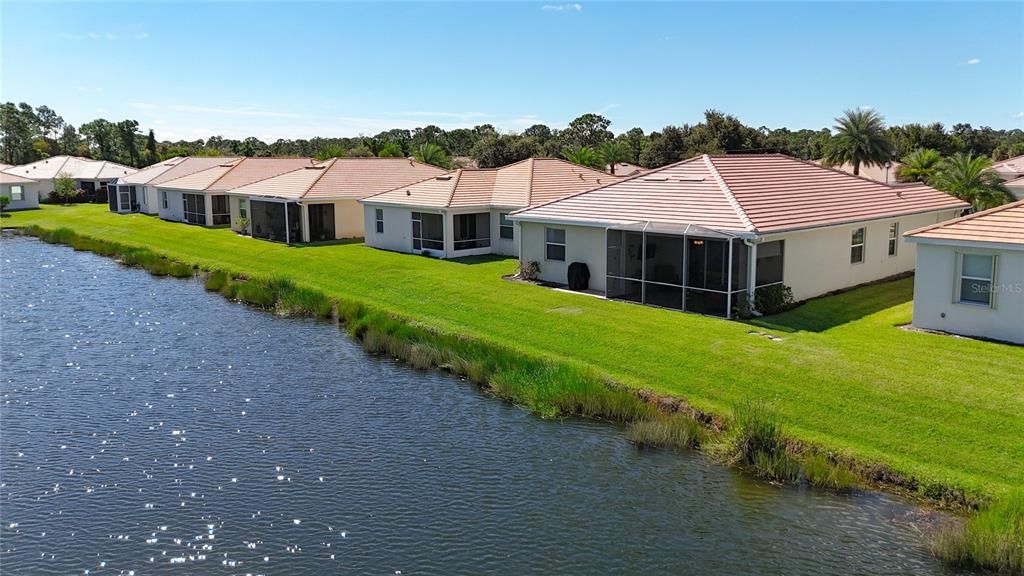 Activo con contrato: $350,000 (4 camas, 3 baños, 2035 Pies cuadrados)