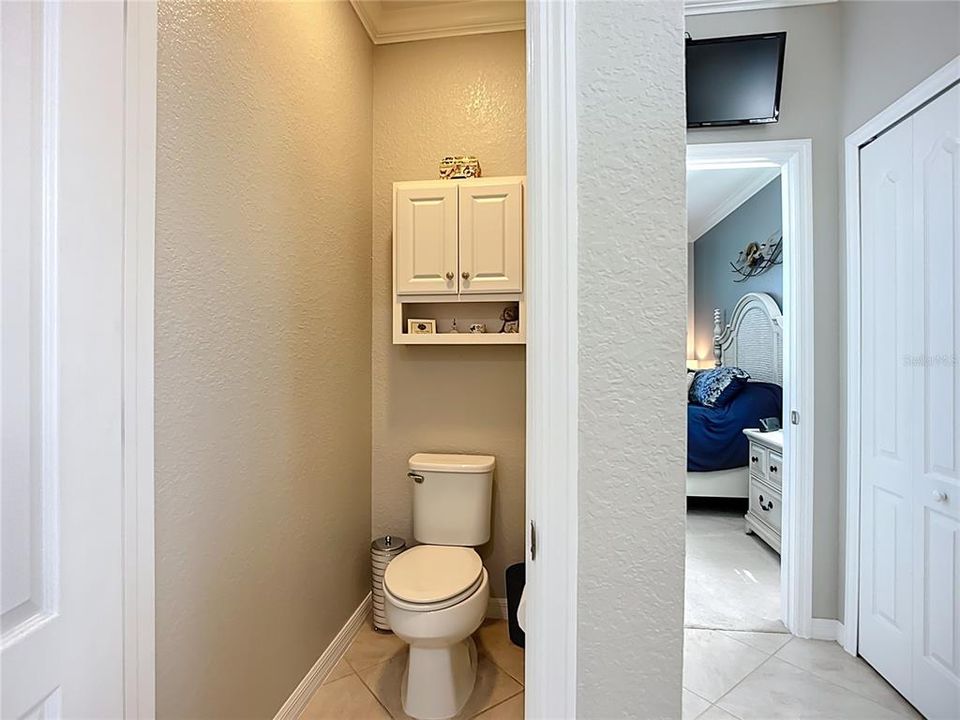 Activo con contrato: $350,000 (4 camas, 3 baños, 2035 Pies cuadrados)