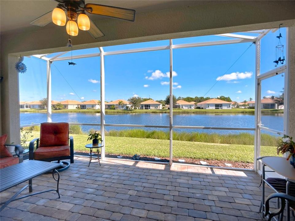 Activo con contrato: $350,000 (4 camas, 3 baños, 2035 Pies cuadrados)