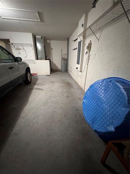 Activo con contrato: $350,000 (4 camas, 2 baños, 1754 Pies cuadrados)