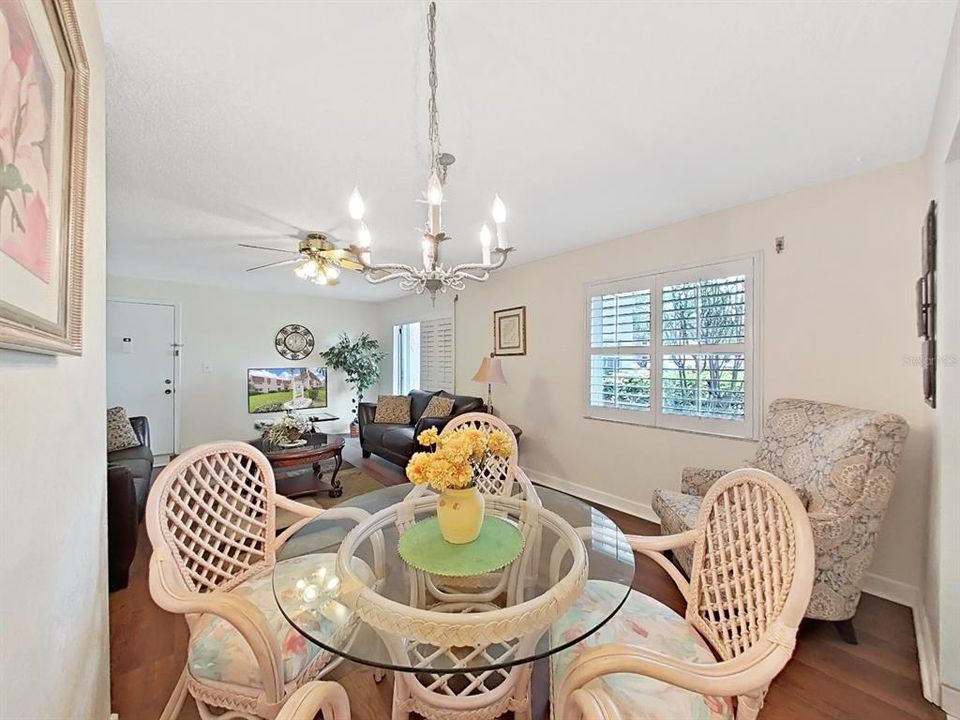 For Rent: $1,900 (2 beds, 2 baths, 1070 Square Feet)