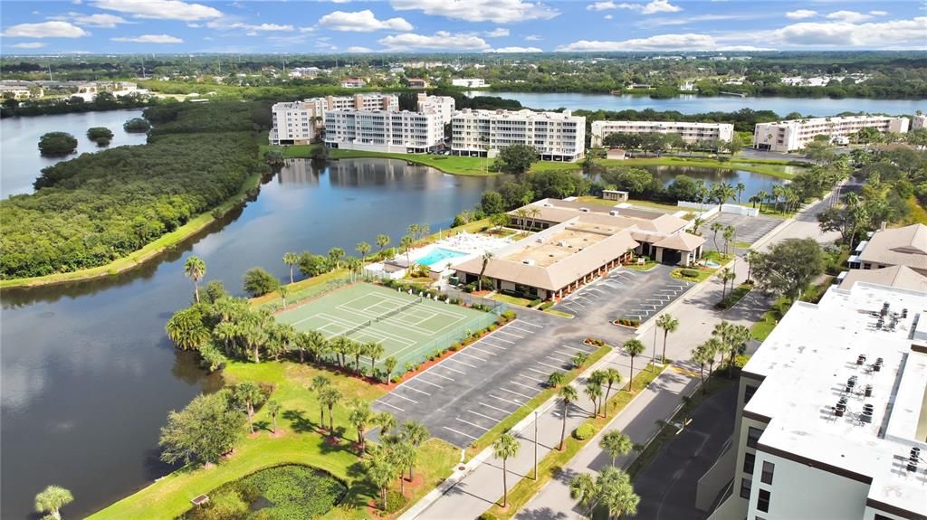 For Rent: $1,900 (2 beds, 2 baths, 1070 Square Feet)