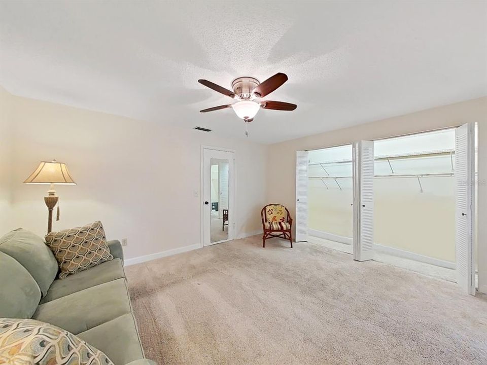 For Rent: $1,900 (2 beds, 2 baths, 1070 Square Feet)