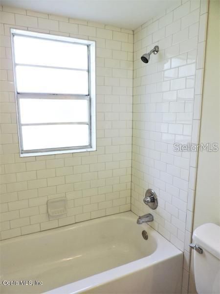 For Sale: $111,000 (2 beds, 1 baths, 891 Square Feet)