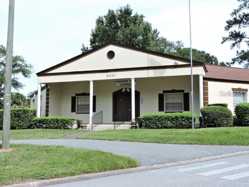 For Sale: $111,000 (2 beds, 1 baths, 891 Square Feet)