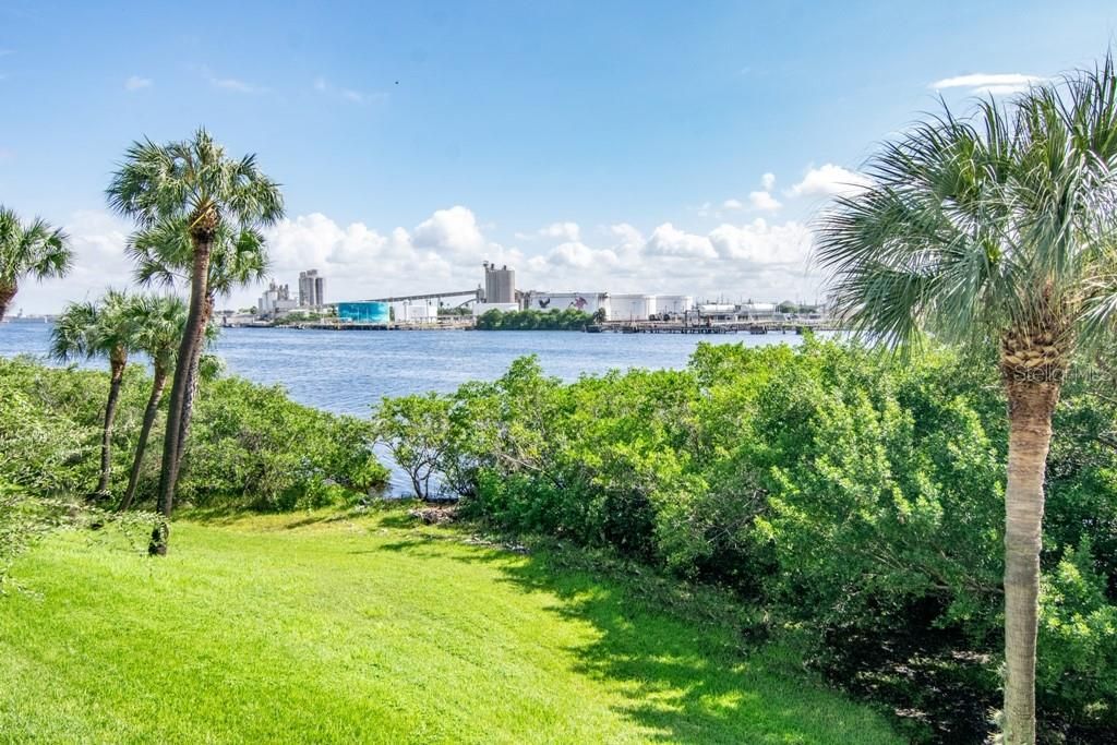 Active With Contract: $4,750 (3 beds, 2 baths, 2050 Square Feet)