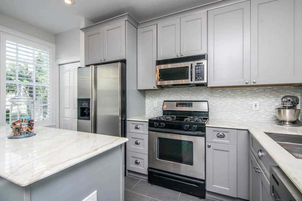 Active With Contract: $4,750 (3 beds, 2 baths, 2050 Square Feet)