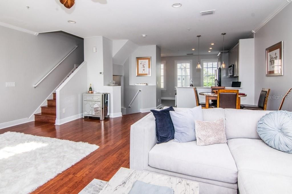 Active With Contract: $4,750 (3 beds, 2 baths, 2050 Square Feet)