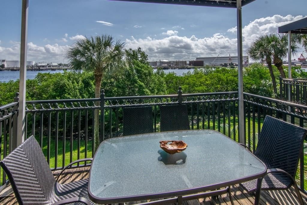 Active With Contract: $4,750 (3 beds, 2 baths, 2050 Square Feet)