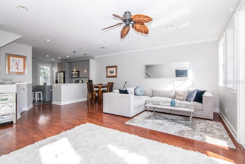 Active With Contract: $4,750 (3 beds, 2 baths, 2050 Square Feet)