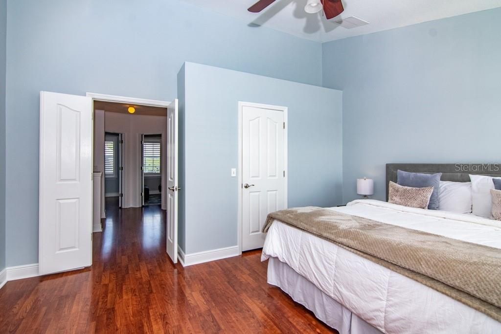 Active With Contract: $4,750 (3 beds, 2 baths, 2050 Square Feet)