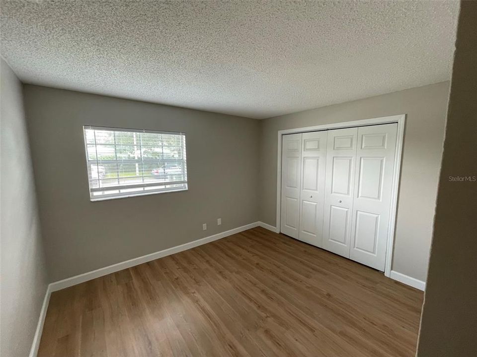 For Rent: $1,290 (2 beds, 1 baths, 826 Square Feet)