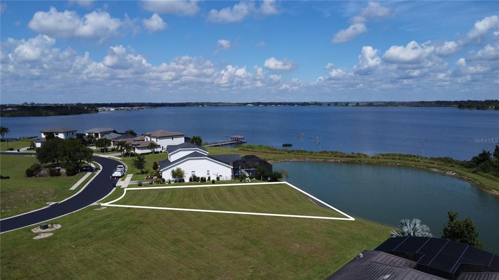 En Venta: $140,000 (0.27 acres)