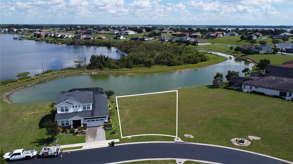 En Venta: $140,000 (0.27 acres)