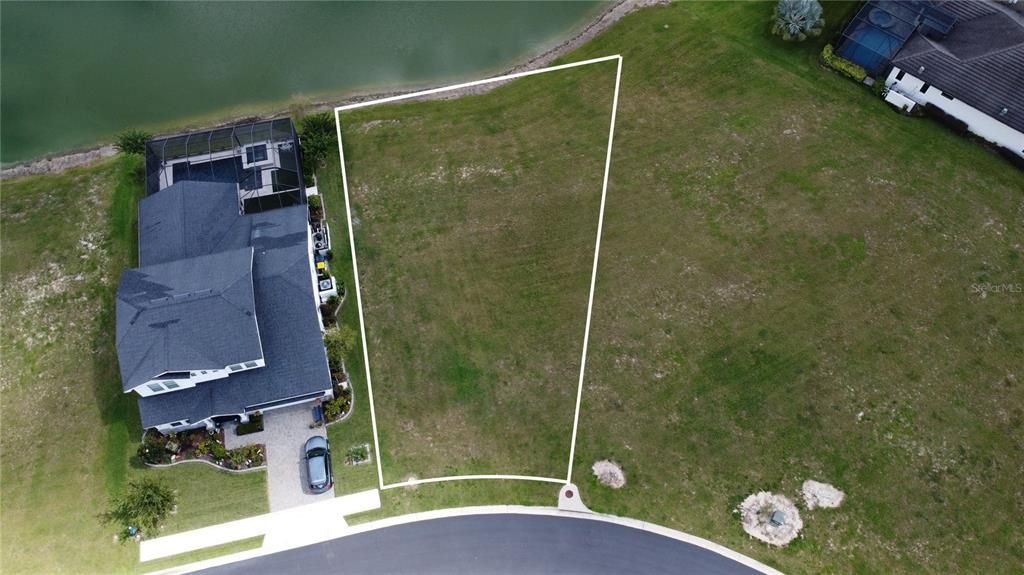 En Venta: $140,000 (0.27 acres)