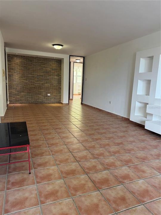 На продажу: $465,000 (3 спален, 2 ванн, 1573 Квадратных фут)