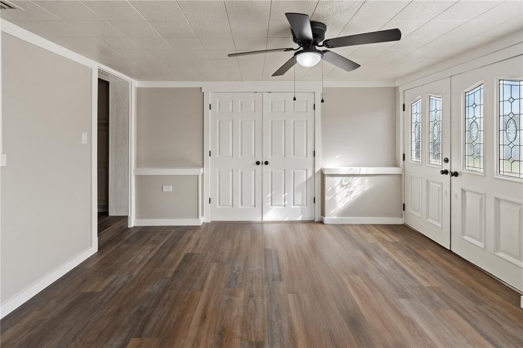 На продажу: $249,900 (4 спален, 2 ванн, 1640 Квадратных фут)