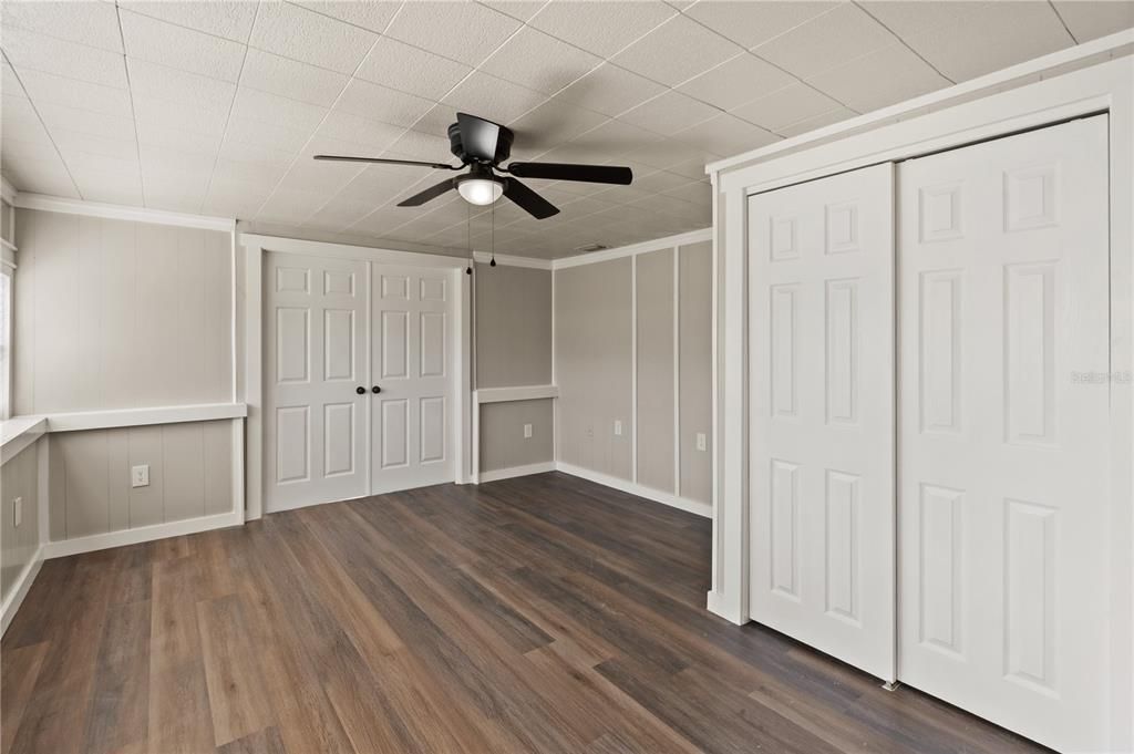 На продажу: $249,900 (4 спален, 2 ванн, 1640 Квадратных фут)