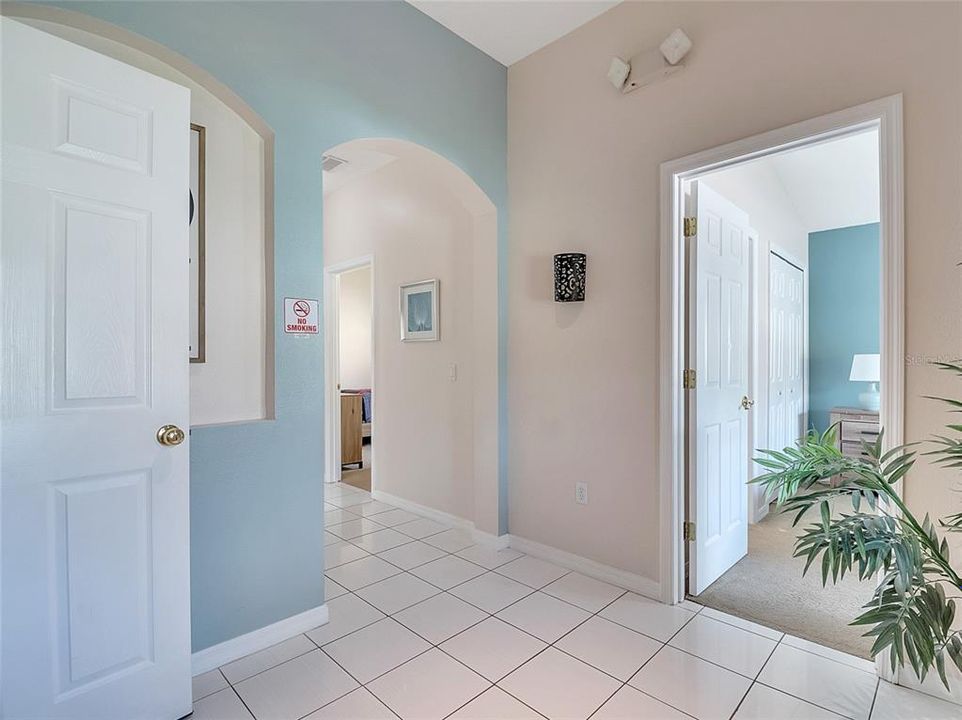 For Rent: $2,550 (4 beds, 3 baths, 1836 Square Feet)