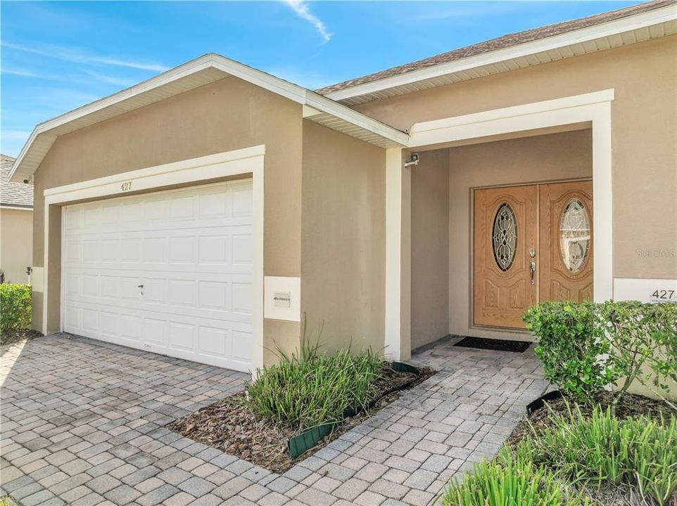 For Rent: $2,550 (4 beds, 3 baths, 1836 Square Feet)