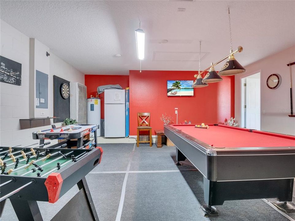 For Rent: $2,550 (4 beds, 3 baths, 1836 Square Feet)