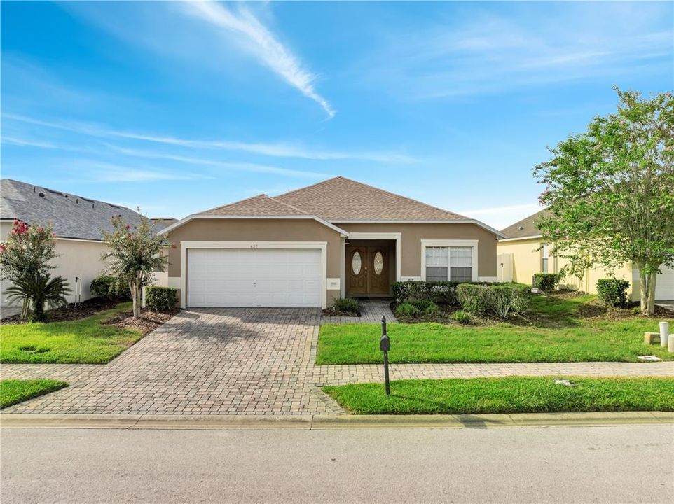 For Rent: $2,550 (4 beds, 3 baths, 1836 Square Feet)