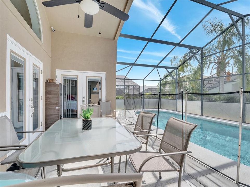 For Rent: $2,550 (4 beds, 3 baths, 1836 Square Feet)