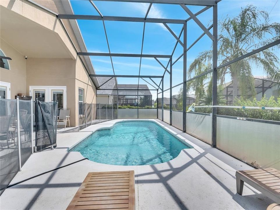 For Rent: $2,550 (4 beds, 3 baths, 1836 Square Feet)