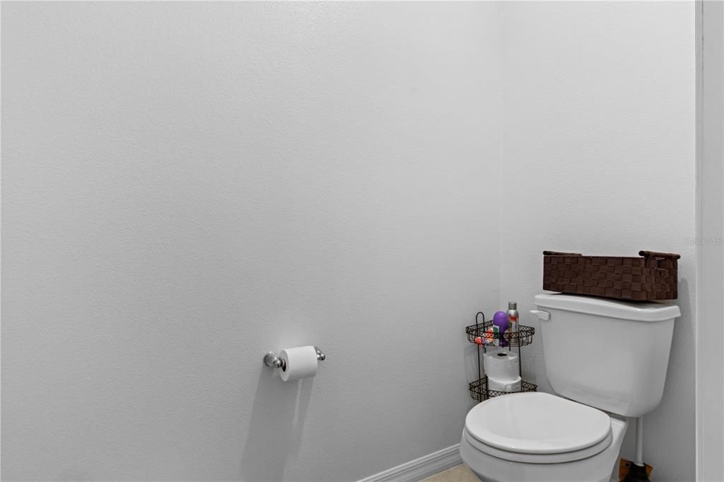 В аренду: $2,400 (3 спален, 2 ванн, 1994 Квадратных фут)