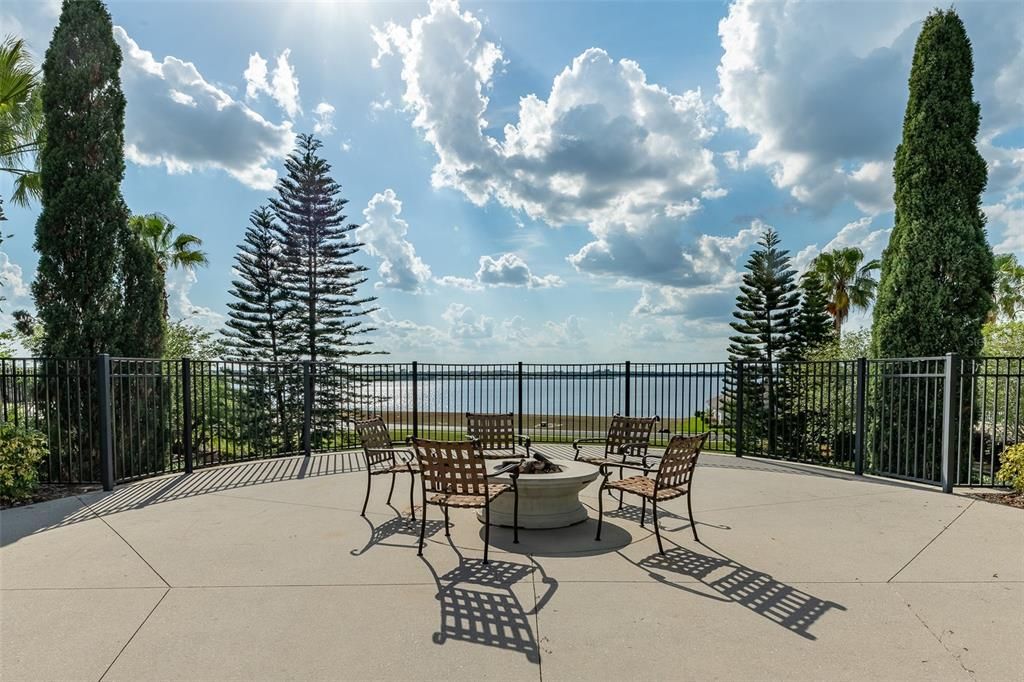 待售: $130,000 (0.21 acres)