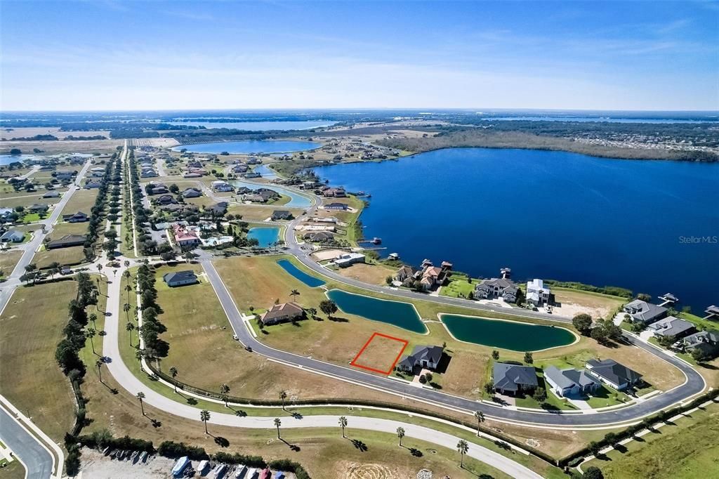 待售: $130,000 (0.21 acres)