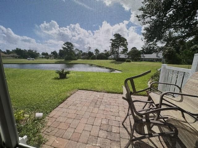 For Sale: $193,900 (2 beds, 2 baths, 1416 Square Feet)