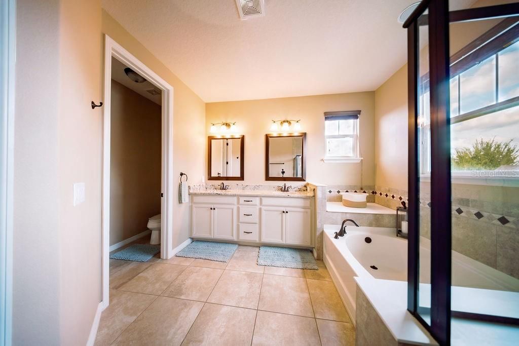 For Sale: $1,074,990 (5 beds, 3 baths, 3956 Square Feet)