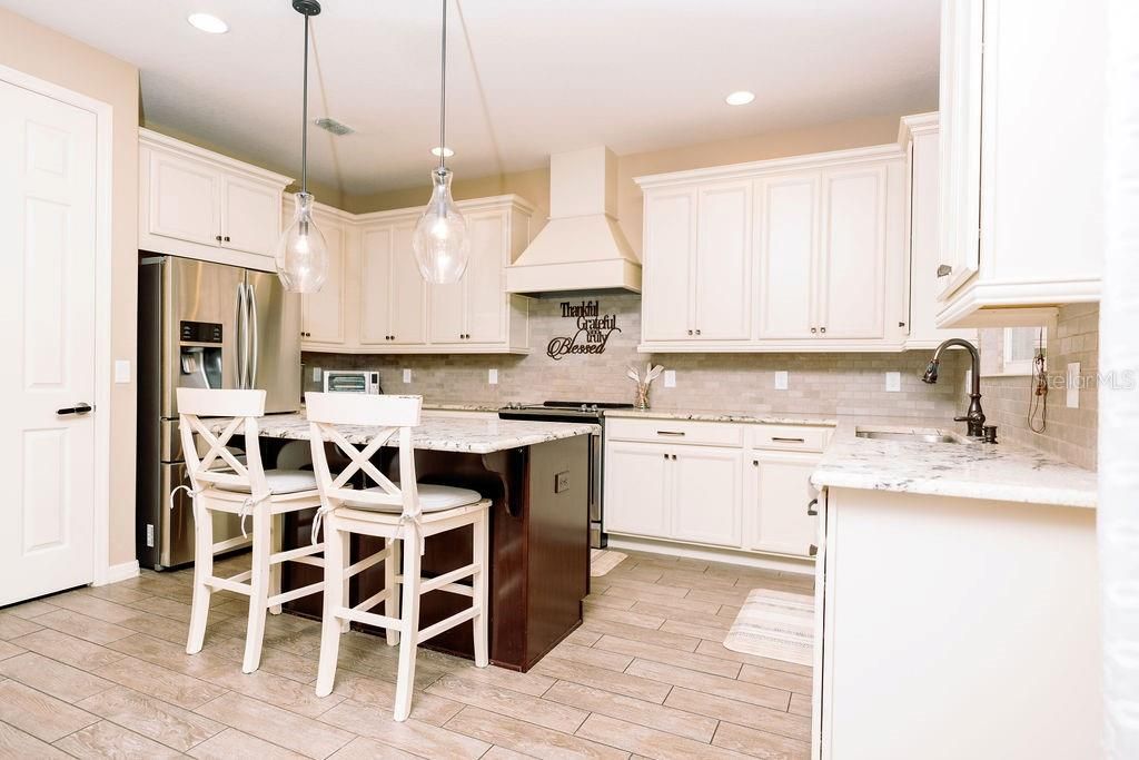 For Sale: $1,074,990 (5 beds, 3 baths, 3956 Square Feet)