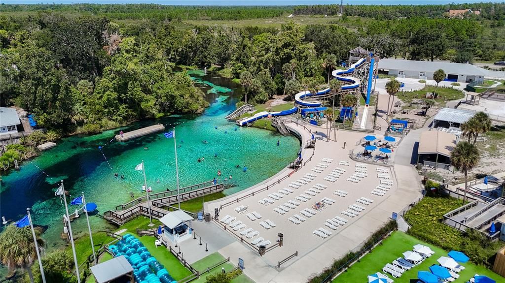 Active With Contract: $159,000 (2 beds, 2 baths, 864 Square Feet)