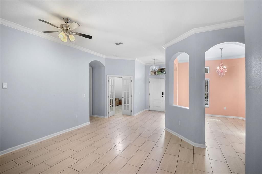 待售: $690,000 (4 贝兹, 3 浴室, 3485 平方英尺)