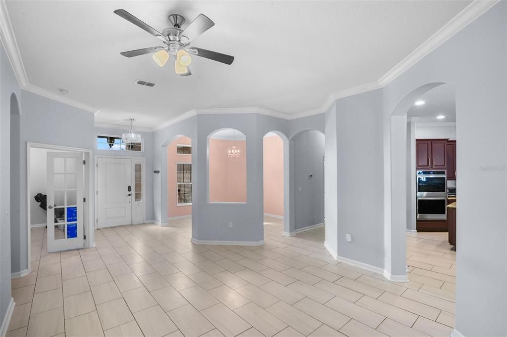 待售: $690,000 (4 贝兹, 3 浴室, 3485 平方英尺)