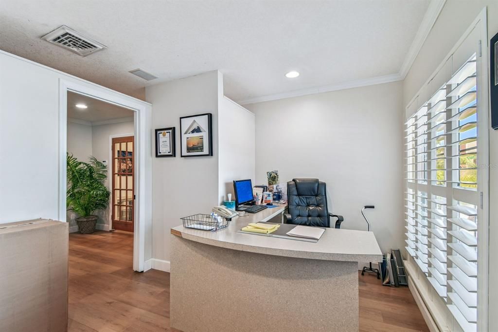 合同活跃: $975,000 (0 贝兹, 0 浴室, 2081 平方英尺)