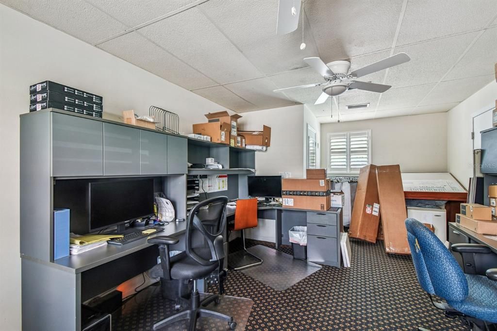 合同活跃: $975,000 (0 贝兹, 0 浴室, 2081 平方英尺)