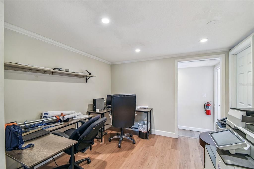 合同活跃: $975,000 (0 贝兹, 0 浴室, 2081 平方英尺)