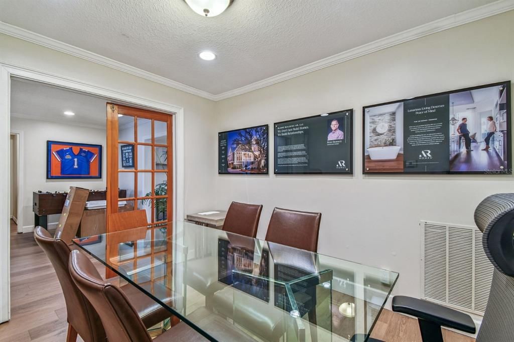 合同活跃: $975,000 (0 贝兹, 0 浴室, 2081 平方英尺)