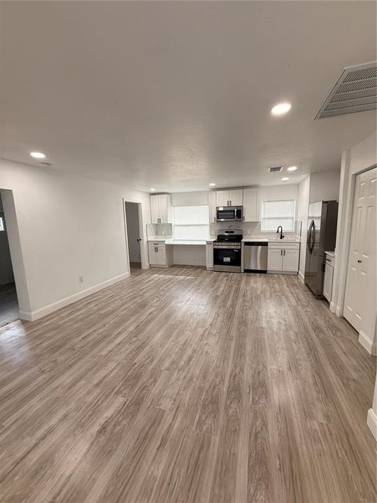 En Venta: $229,999 (3 camas, 2 baños, 1207 Pies cuadrados)