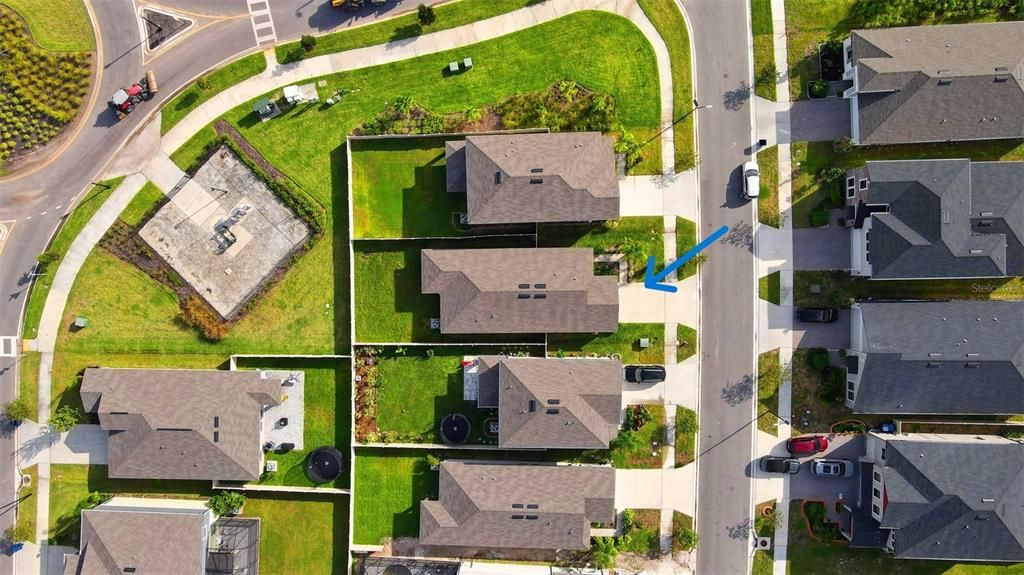 出租: $2,500 (3 贝兹, 2 浴室, 1451 平方英尺)