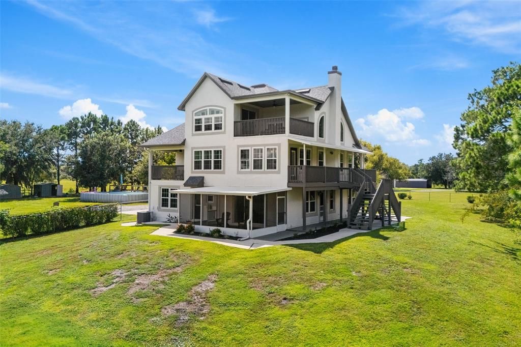 For Sale: $1,725,000 (5 beds, 5 baths, 4121 Square Feet)